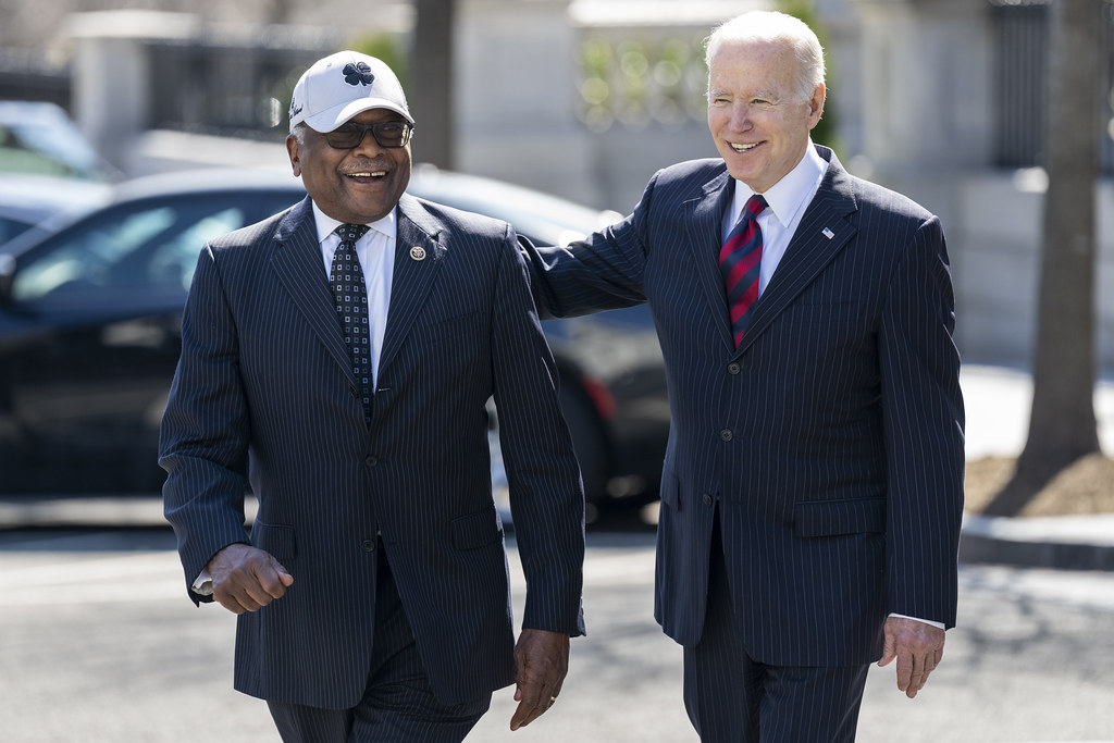 Representative James Clyburn and co-chair of Biden’s reelection campaign with Biden in 2022 (Adam Schultz/Official White House Photo)