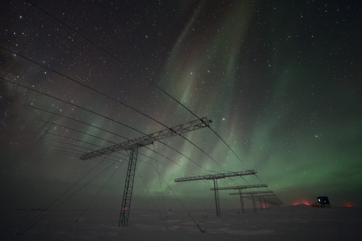 Some of the antennas comprising the Super Dual Auroral Radar Network, or SuperDARN, close to the Geographic South Pole in Antarctica (Daniel Michalik/NSF/SPT via ESA)