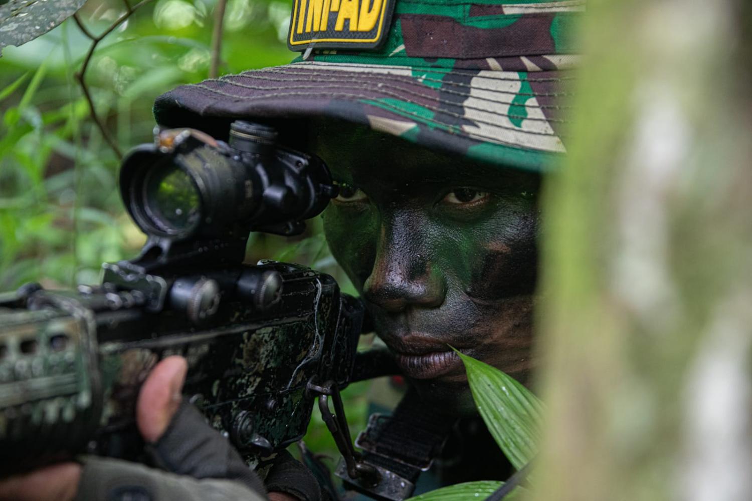 Field exercises with Indonesian and US troops at Cicalengka, Indonesia (Daniel Proper/US Army)