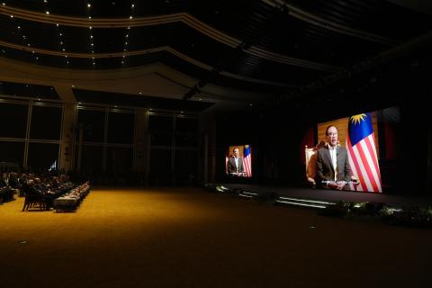 Anwar Ibrahim last week addressing the closing ceremony of the ASEAN summit in Vientiane (ASEAN Secretariat)