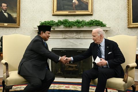 Indonesian President Prabowo Subianto (L) meets US President Joe Biden in Washington, DC, on 12 November 2024 (Brendan Smialowski/AFP via Getty Images)