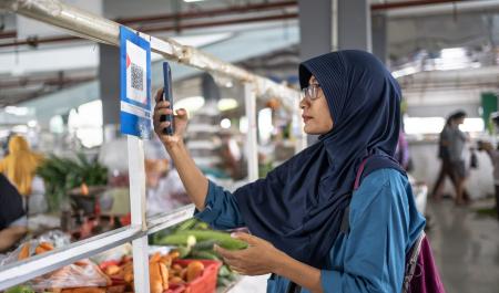 Digitising the social safety net: Lessons from Indonesia
